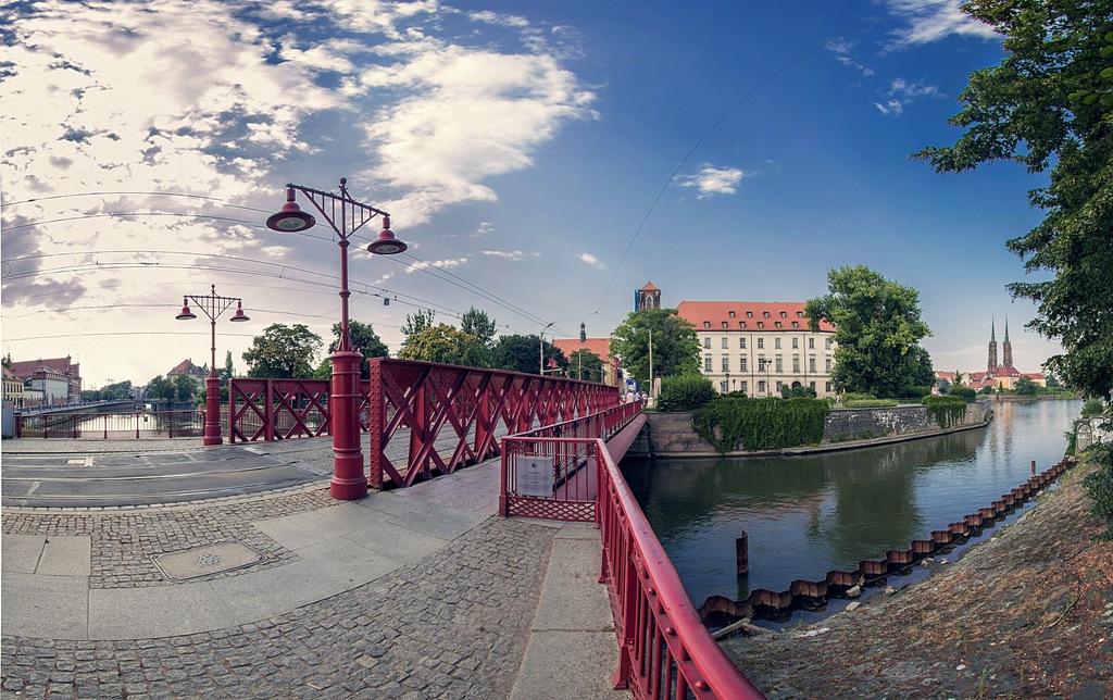 Most Piaskowy we Wrocławiu fot. PhotoPoland / materiały promocyjne ESK 2106